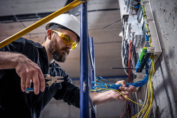  Fenton, MO Electrician Pros
